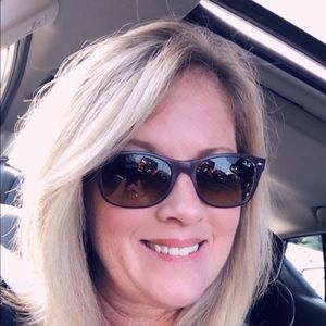 Meet your Posher, Terri